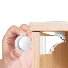 Load image into Gallery viewer, Safe&Sound - Infant Lock