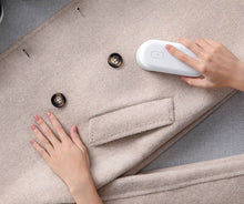Load image into Gallery viewer, FuzzFree™ Lint Remover