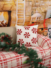 Load image into Gallery viewer, Tufted Christmas Pillow Cover
